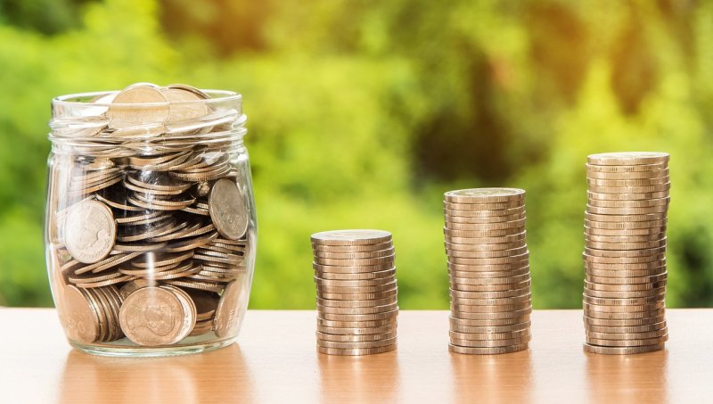 AUKRO.cz: Na konci roku se prodal například osmibitový počítač Ondra či limitované hodinky PRIM s Aloisem Rašínem