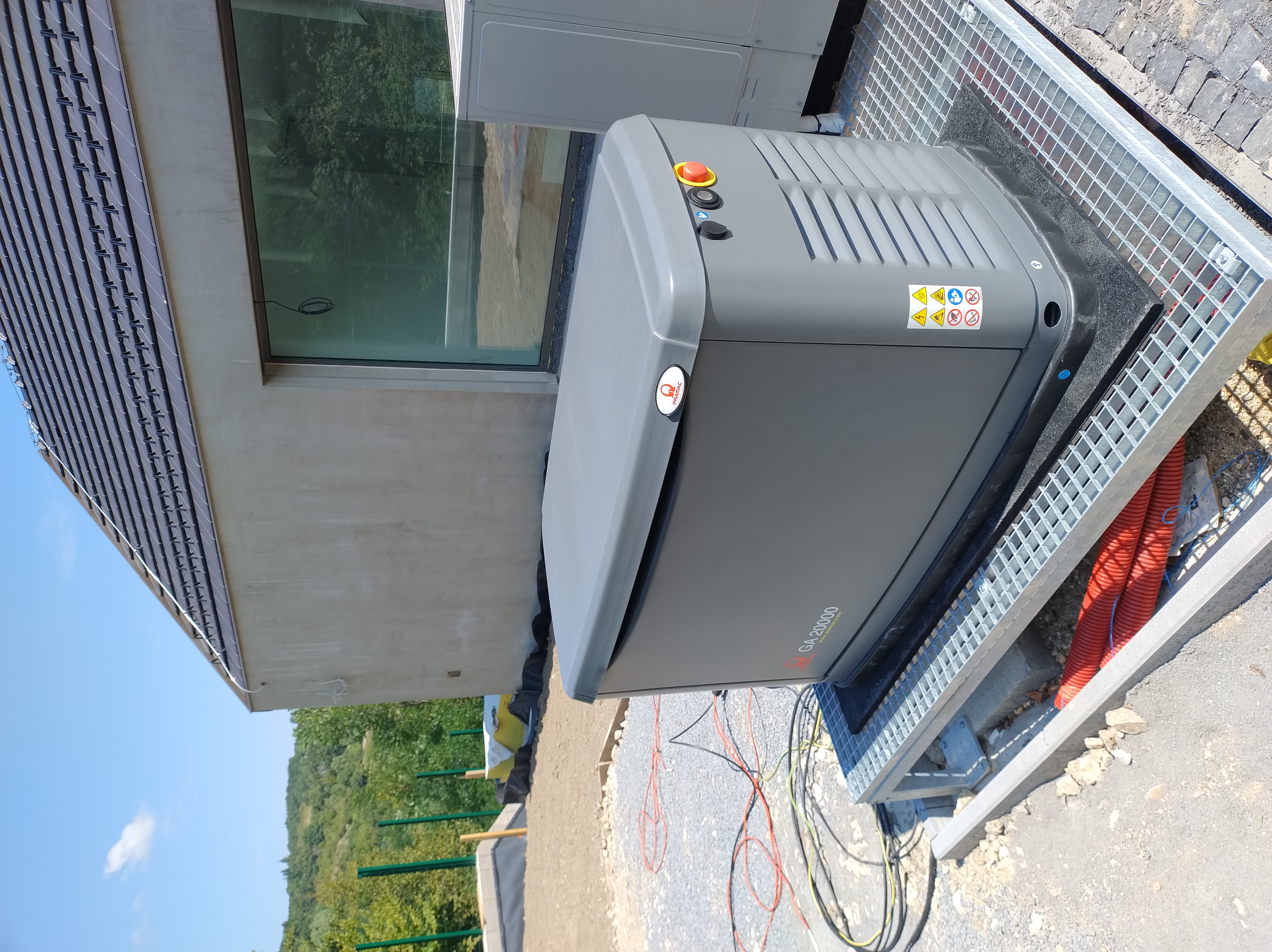 Zapomeňte na naftu! Moderní záložní zdroj běží na plyn – zemní ze sítě nebo zkapalněný ze zásobníku