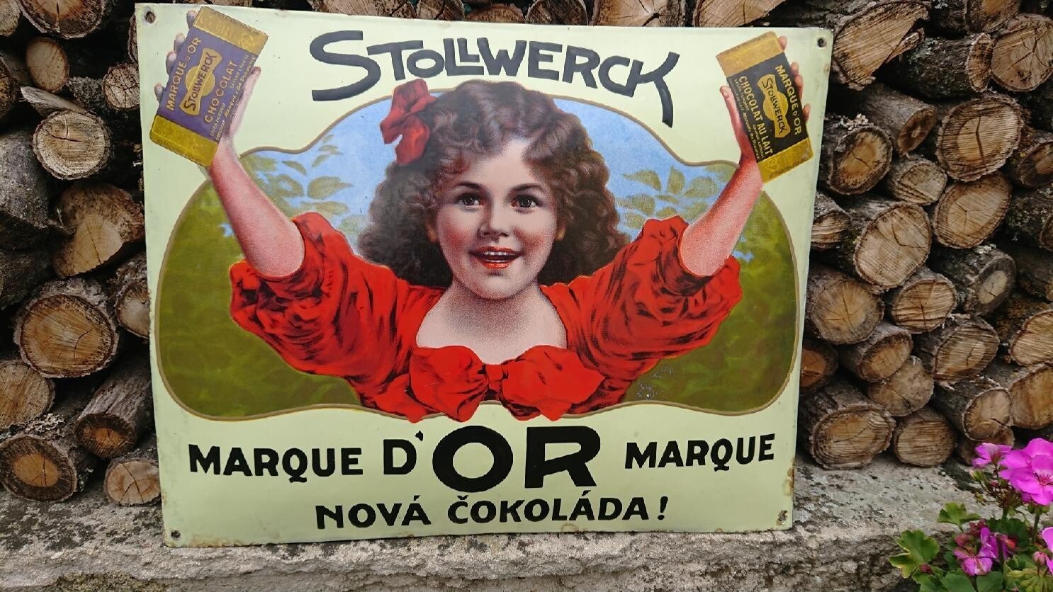Na Aukru se prodala smaltovaná cedule STOLLWERCK za 240 tisíc